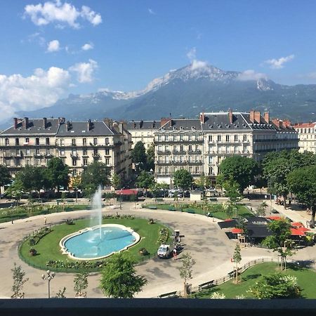 Ferienwohnung Sublime T2 Victor Hugo Hypercentre Grenoble Exterior foto